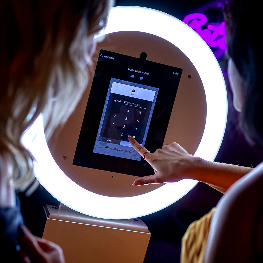 Photo Booth Instant Sharing Software - SMS and Email Delivery